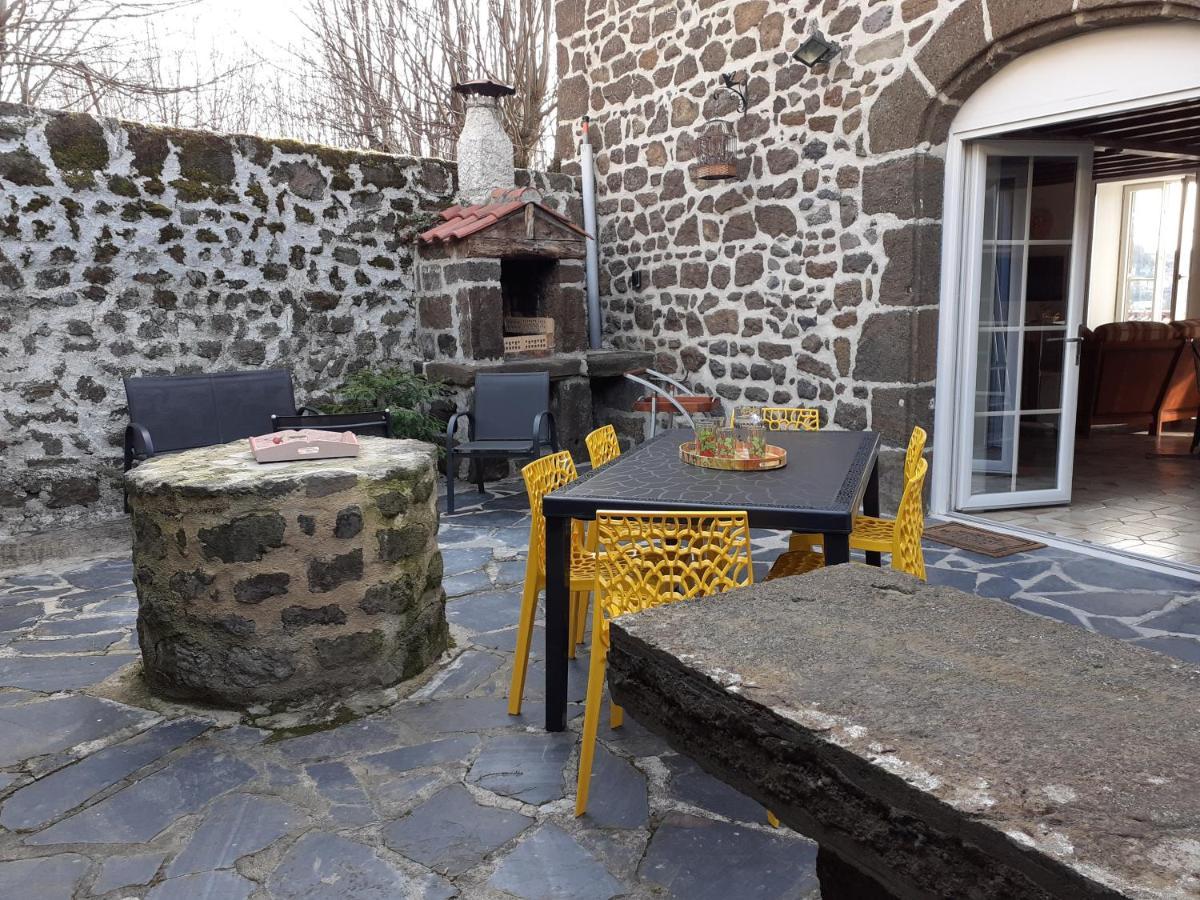 Maison Du Soleil Chez Isa Polignac (Haute-Loire)