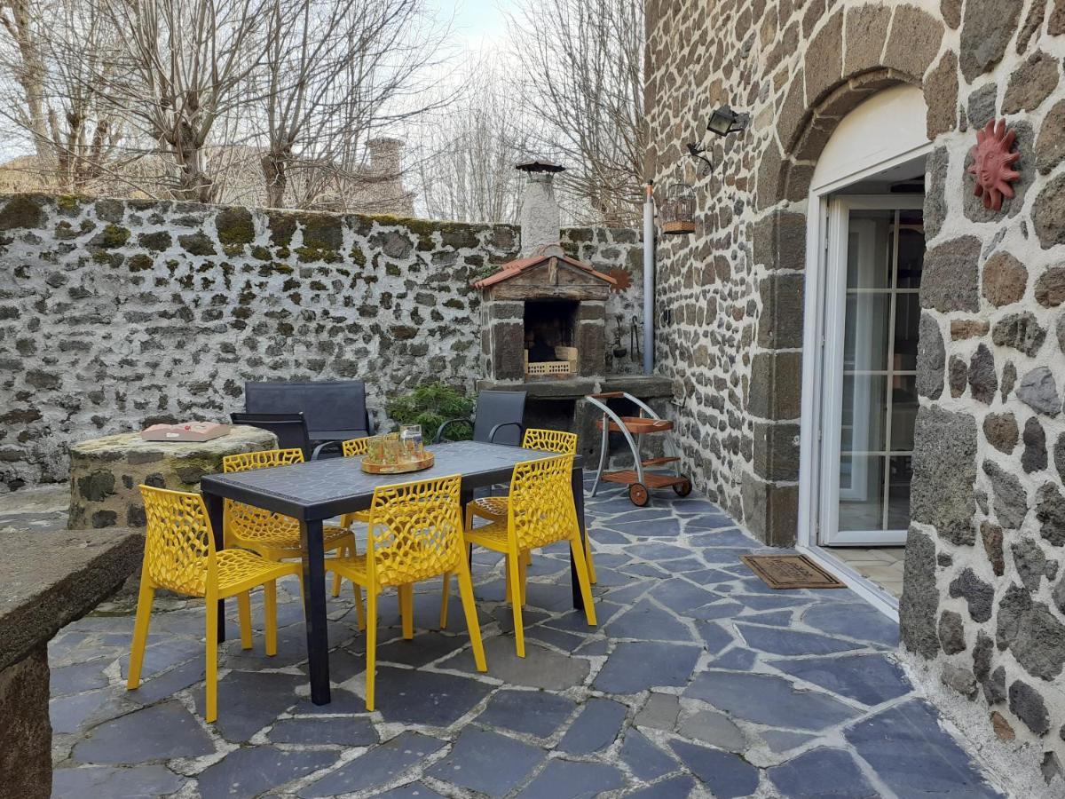 Maison Du Soleil Chez Isa Polignac (Haute-Loire)